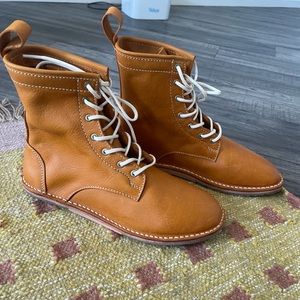 DaVinci Tan Leather Ankle Boots